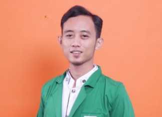 Ketua Umum Dema FTK UIN Alauddin Distribusikan Sembako, Ini Komitmen Lembaga Mahasiswa