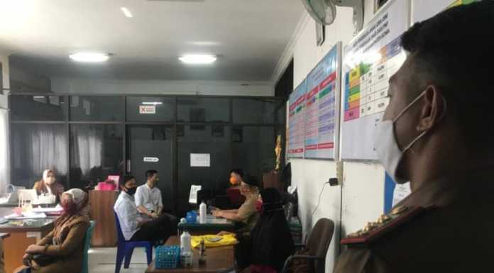 Satpol PP Gowa Sidak ASN yang Tak Kenakan Masker Satpol pp