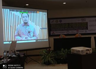 Plt Gubernur Sulawesi Selatan Membuka Dialog Publik STIE Amkop dengan Dukungan Dosen Insan Cita Indonesia (koleksi Dosen Insan Cita Indonesia)