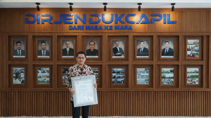 Pertama di Sulsel, Disdukcapil Gowa Raih Sertifikasi Keamanan Data ISO 27001 Disdukcapil Gowa