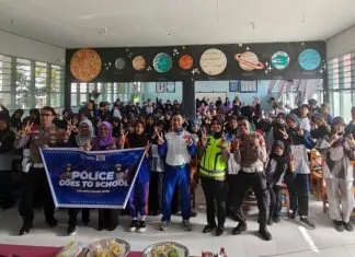 Lewat MPLS, Asmo Sulsel dan Polres Gowa Bekali Pelajar SMAN 22 Gowa dengan Edukasi Safety Riding Asmo Sulsel